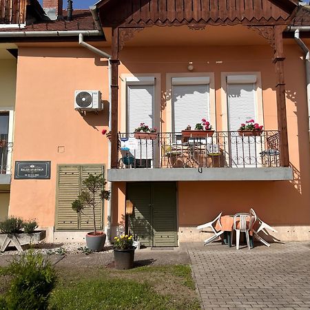 Balazs Apartman Eger Kamer foto