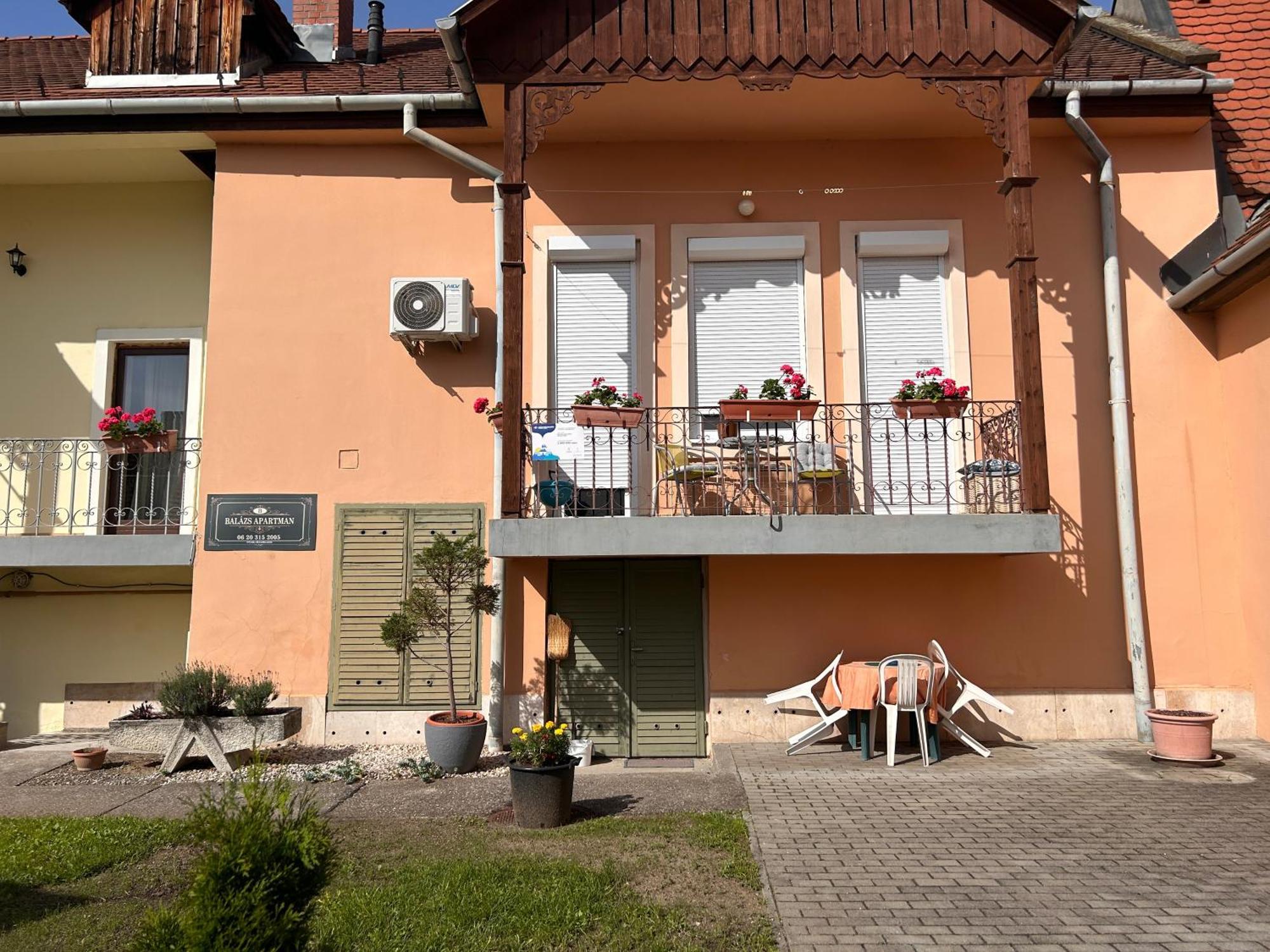 Balazs Apartman Eger Kamer foto